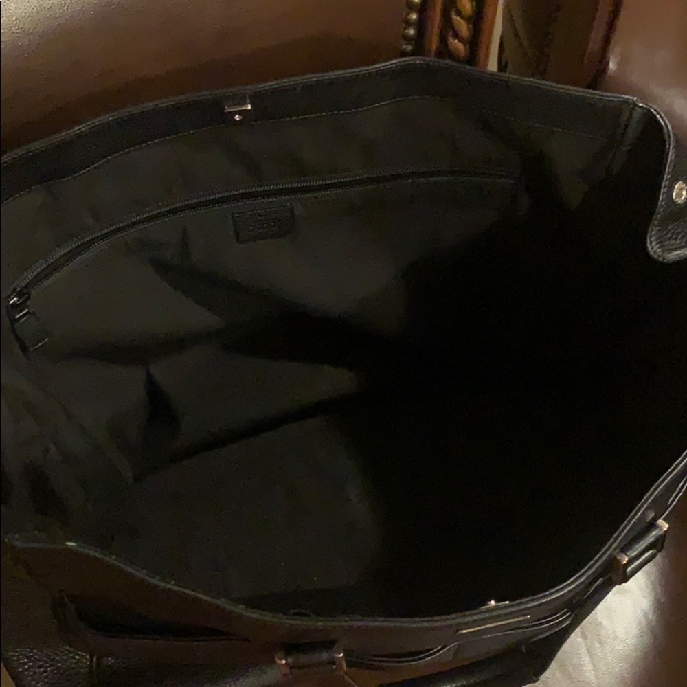 💯 % Authentic GUCCI Tote bag 💼 in Black - Picture 2 of 8